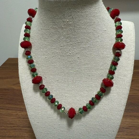 Necklace with Red & Green Faceted AB Crystals with SilverTone Filagree Stations. - Picture 1 of 6